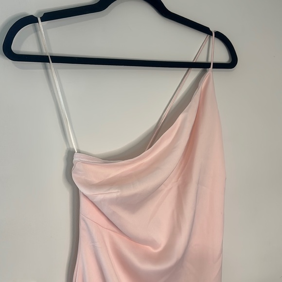 keepsake, one shoulder dress - Picture 4 of 7